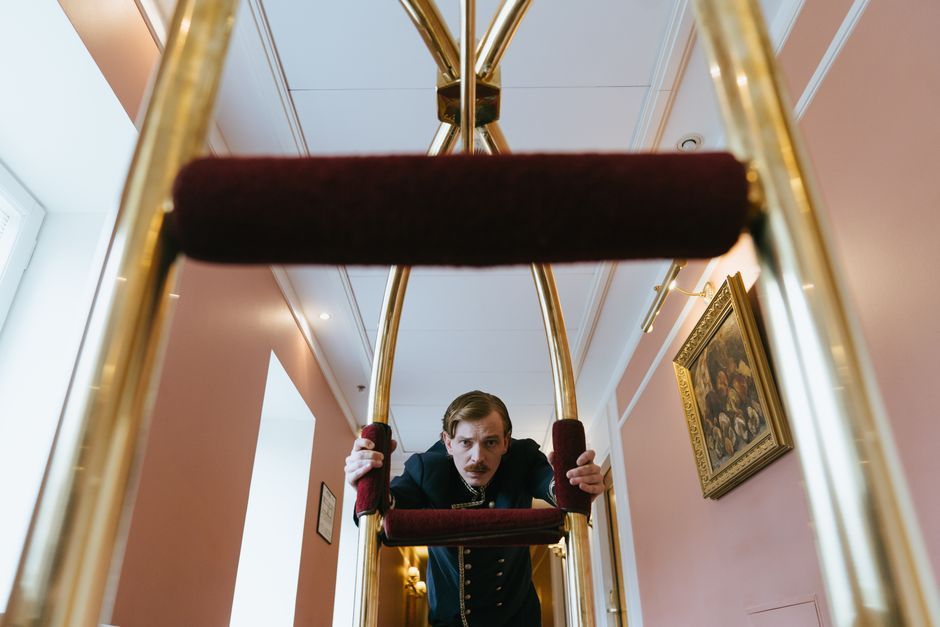 No 10 Downing Street hallway staff