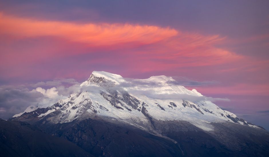 Nirmal Purja mountaineer summit