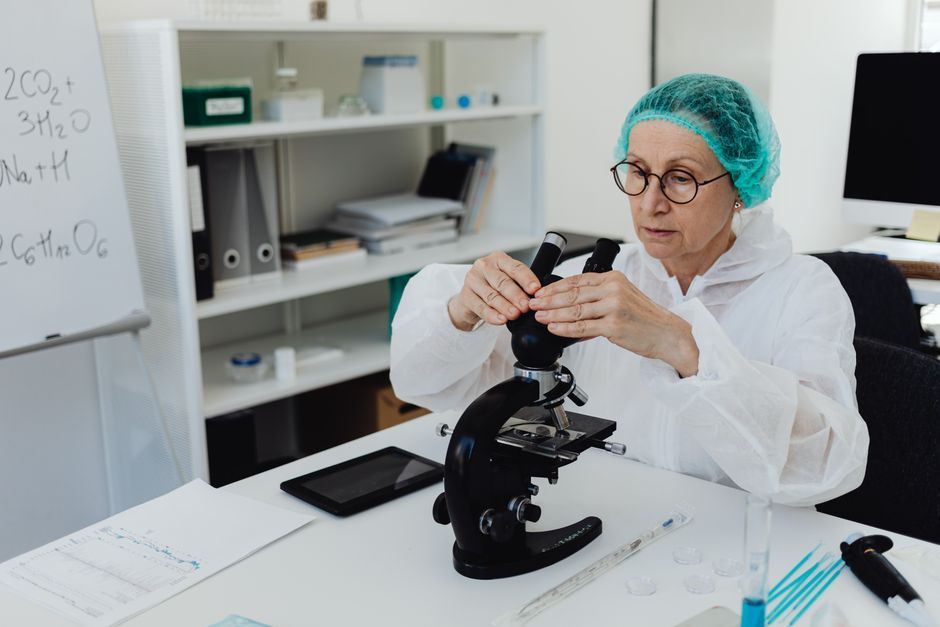scientific research data analytics laboratory