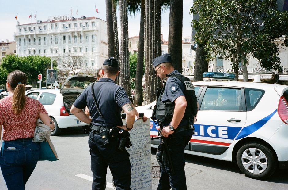 Switzerland police checkpoint road