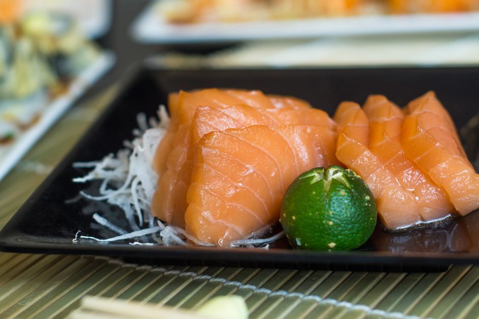 fresh raw sashimi salmon plate Thai restaurant