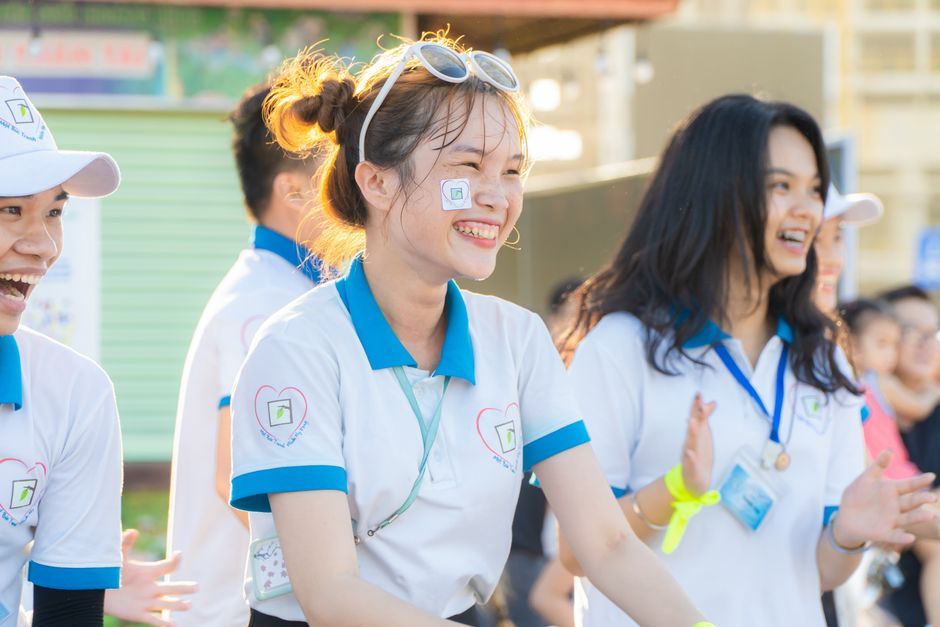 Thai community volunteers working together Thailand