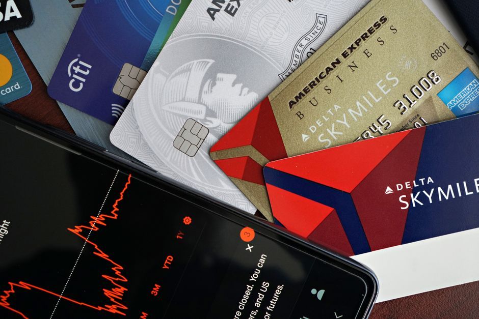 American Express credit card airport lounge