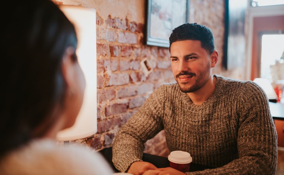 coffee shop couple chatting lifestyle