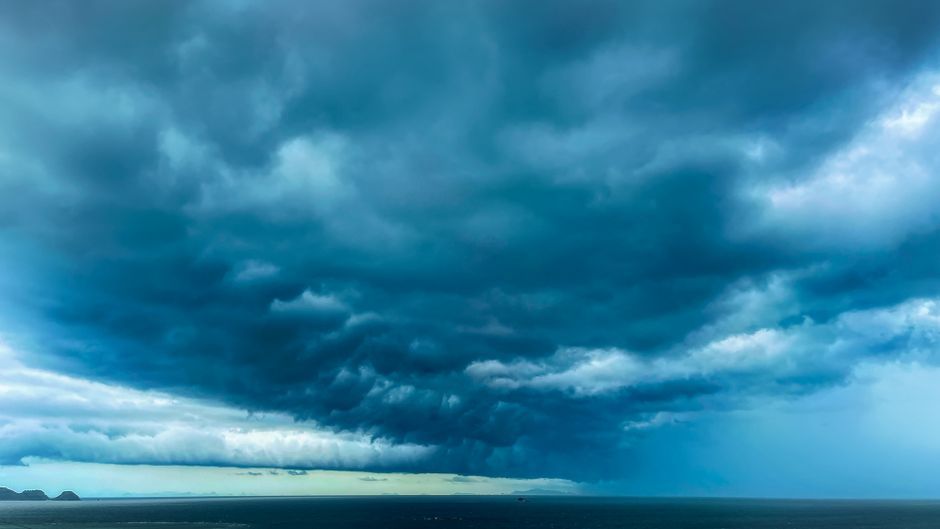 Hawaii coastal stormy weather clouds