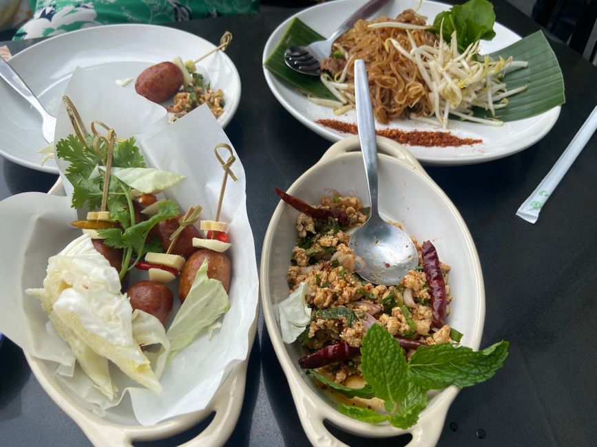 Thai spicy fermented pork salad dish