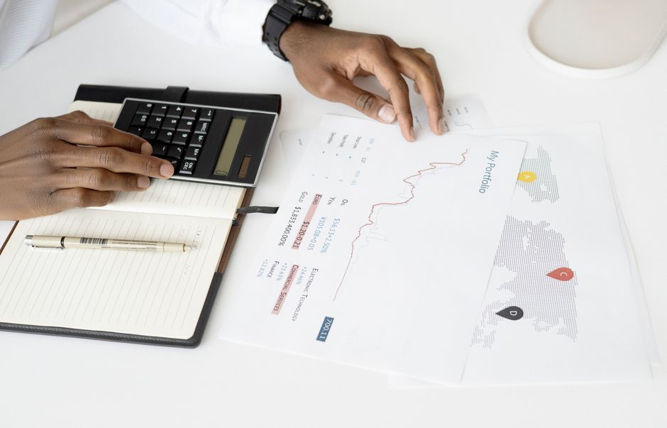 US financial market calculator budget paperwork
