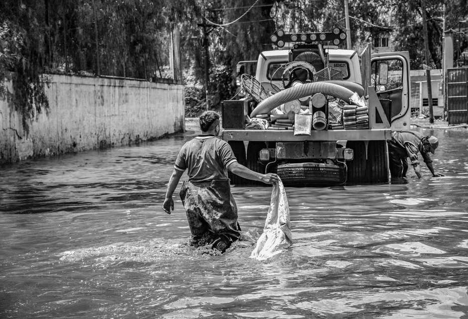 Thailand flood recovery cleanup