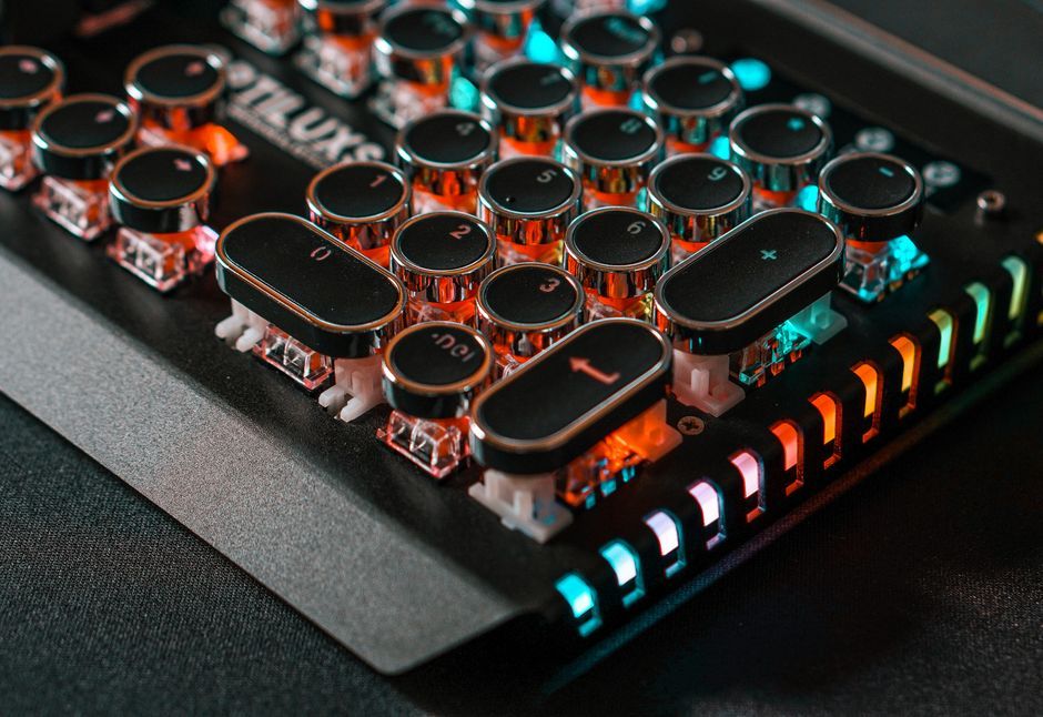 vintage gaming keyboard macro buttons