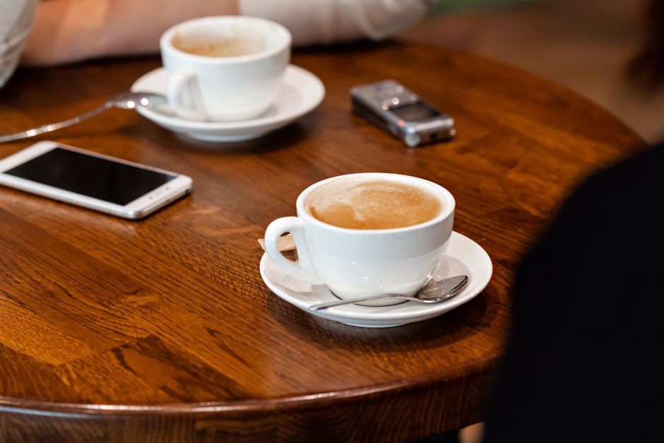 smartphone recording conversation meeting business