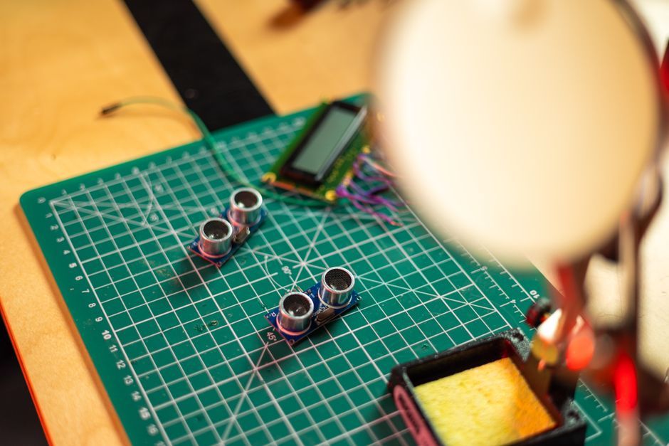 microcontroller sensor electronics workbench