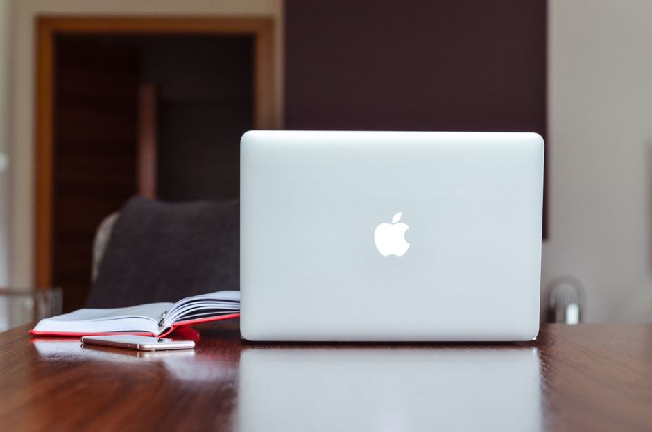 apple mac studio computer desk workspace technology