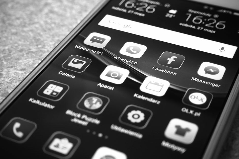 smartphone app interface screen technology