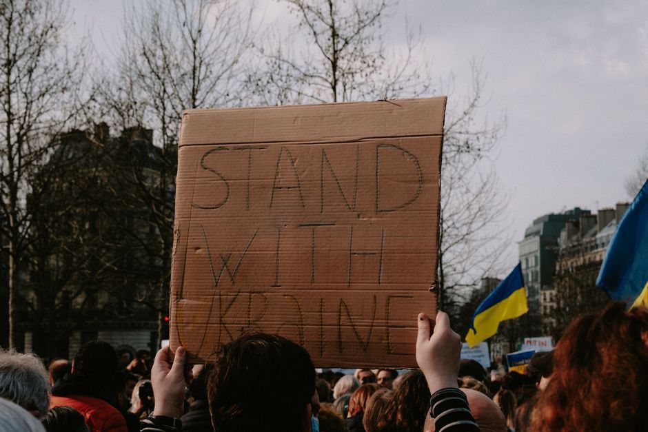Serbia protest anti government crowd streets