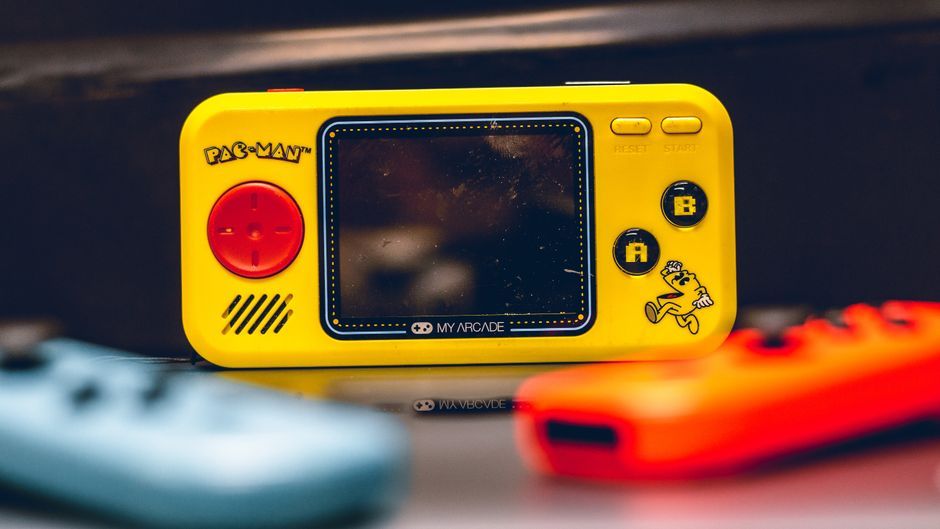 gaming handheld device portable screen close up