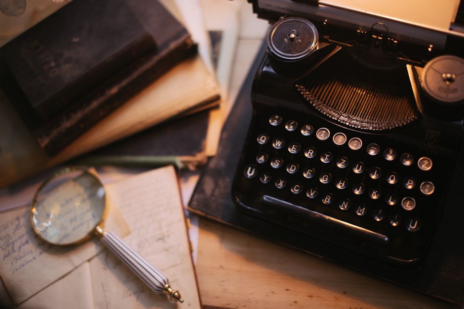 vintage book writer typewriter
