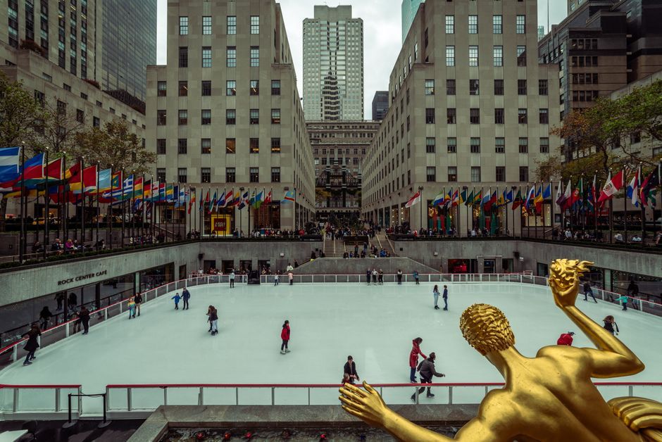 reflective golden art inflatable urban park New York