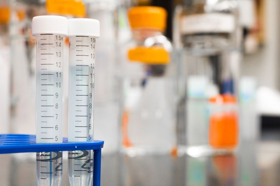 transparent biotechnology device laboratory