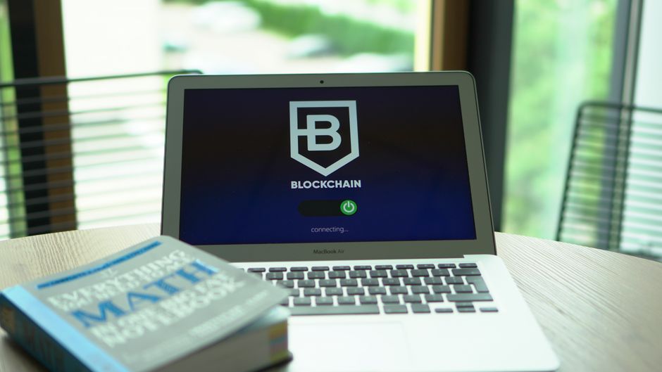 bitcoin blockchain code screen