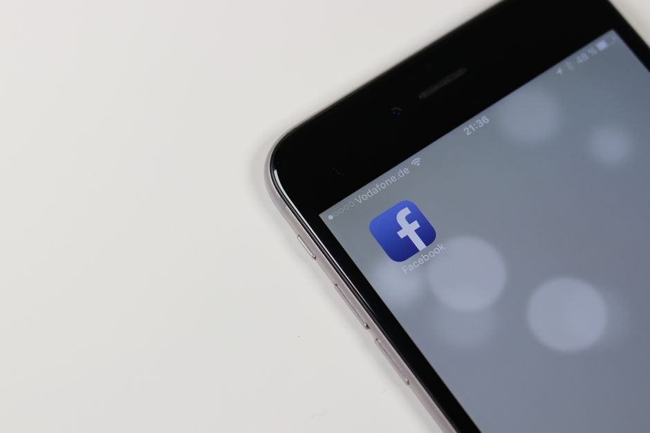 smartphone app digital social network screen