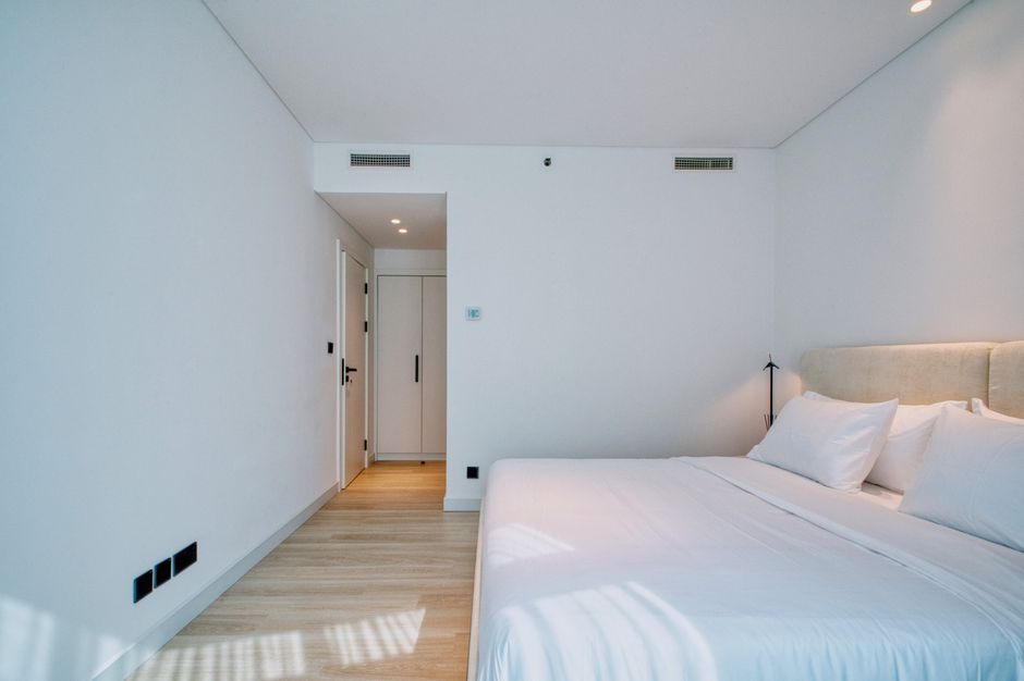 Dubai vacation rental interior modern apartment no logo