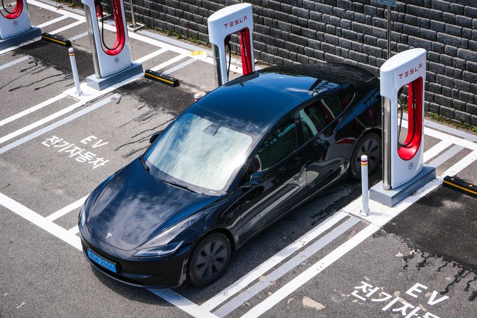 Tesla electric vehicle manufacturing plant warehouse