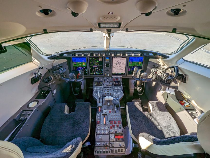 commercial aircraft cockpit interior dashboard