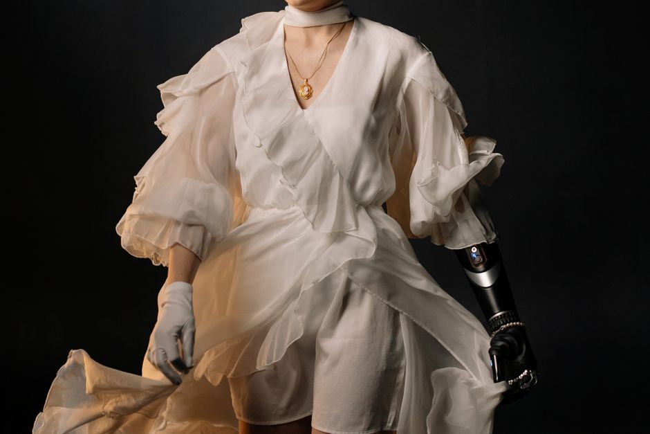 artificial intelligence necklace wearable device