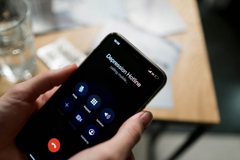 smartphone digital distraction screen mental health