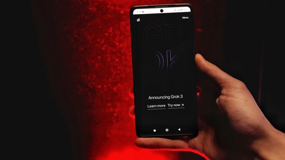 Motorola razr phone display