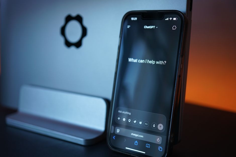 Apple iPhone AI screen interface
