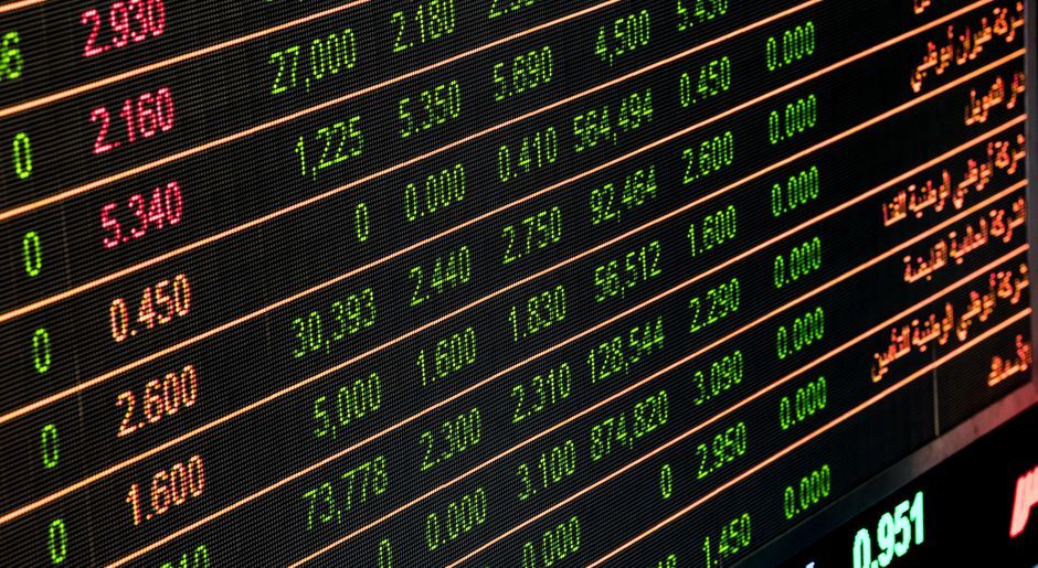 stock market financial data screen