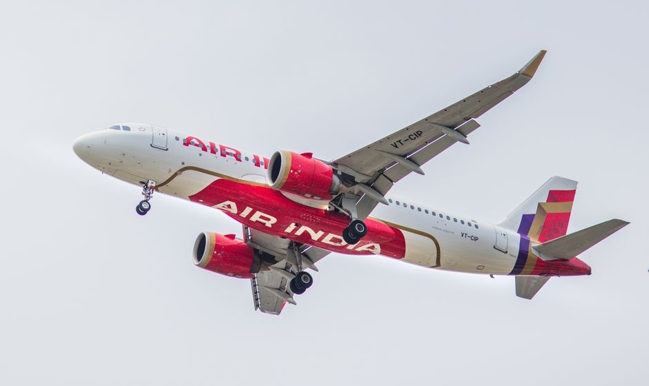 india commercial airplane flight travel