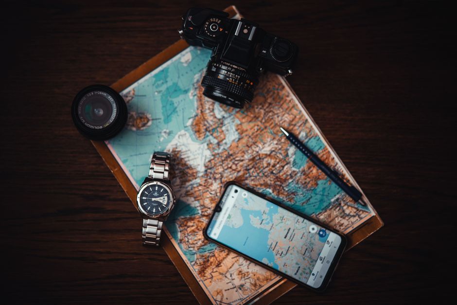 smartphone travel planning app