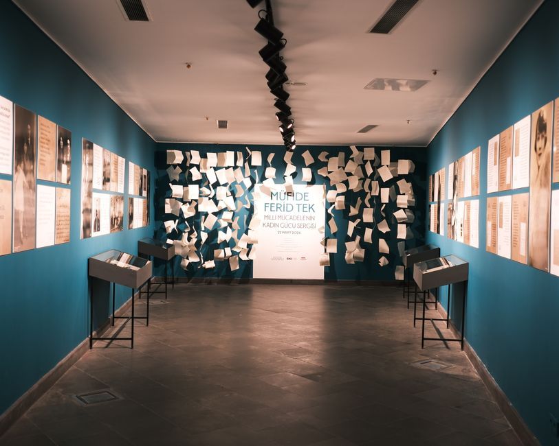 Iran Tehran modern design art gallery exhibition interior