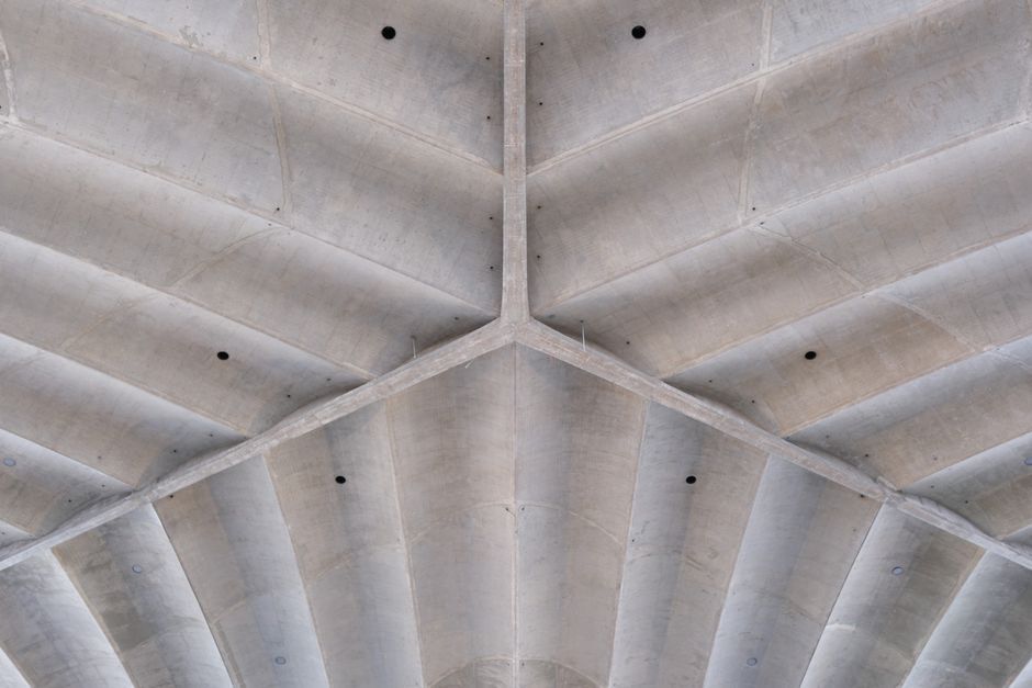 Ronchamp chapel interior concrete architecture France