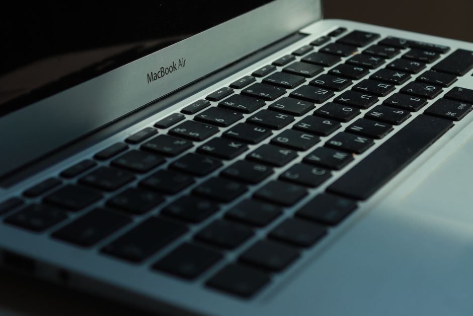 Apple MacBook Air silver computer