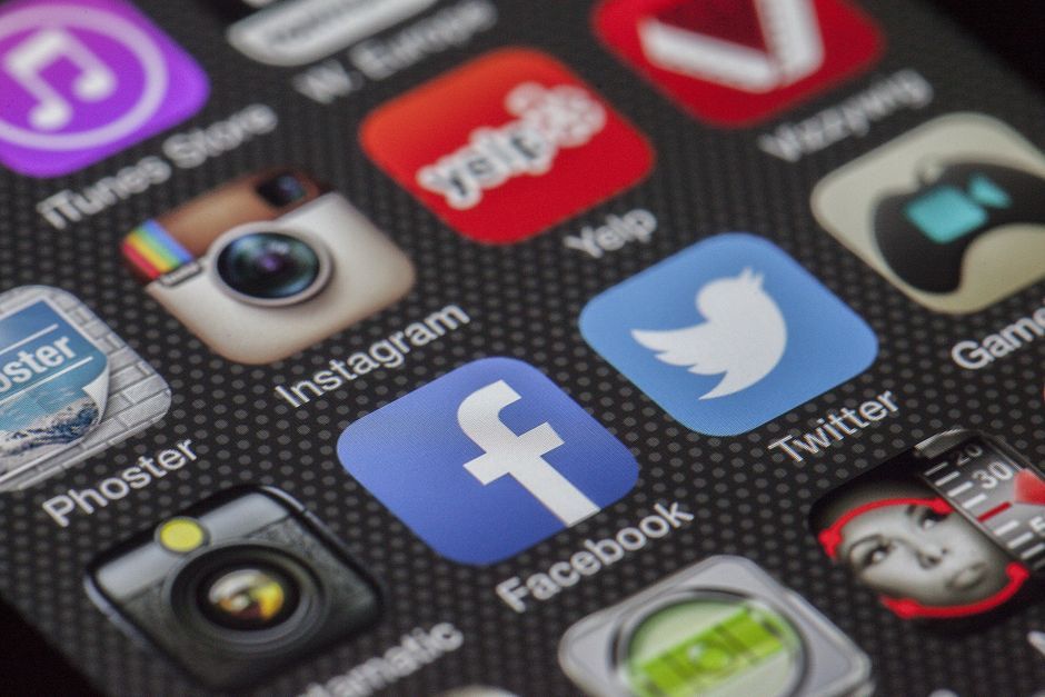 smartphone app interface mobile technology