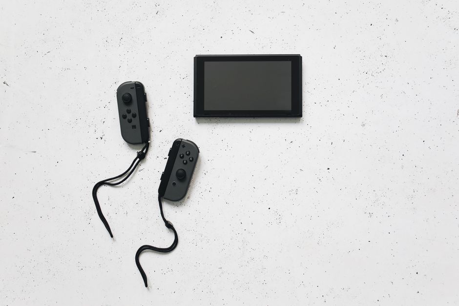 portable gaming controller tech desk