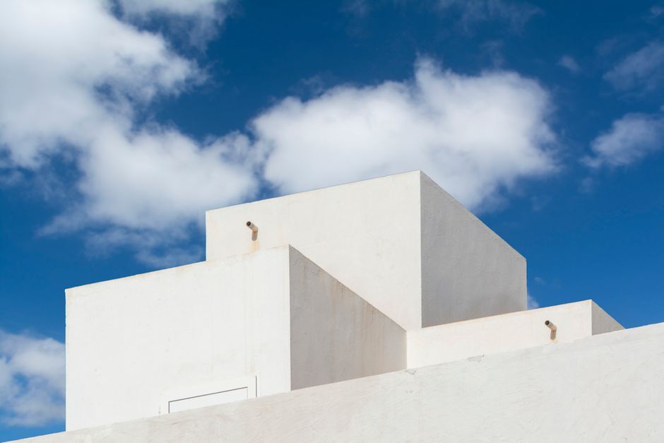 modern minimalist contemporary architecture building exterior
