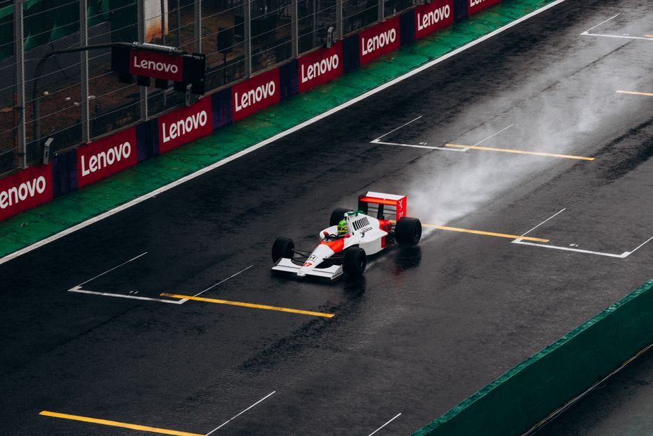 lewis hamilton formula 1