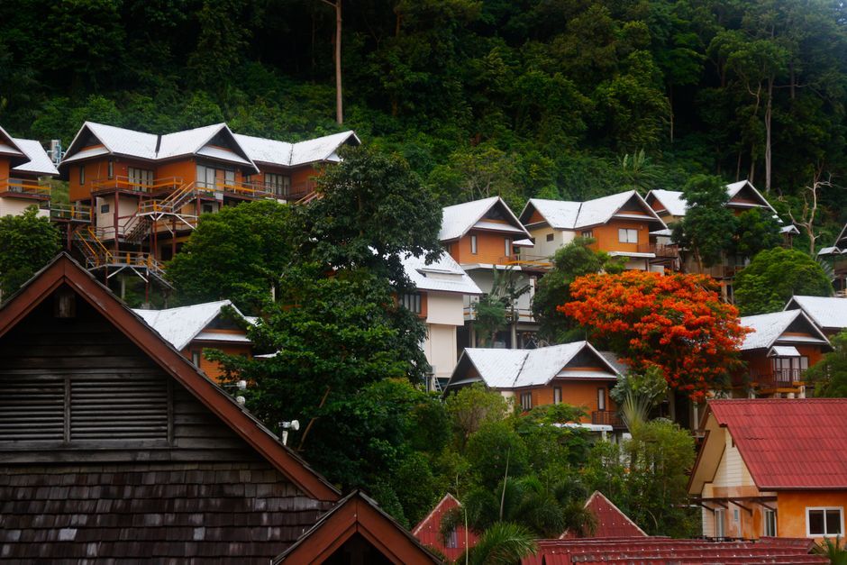 thai resort exterior nature
