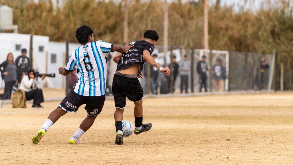 Yan Diomande action shot soccer