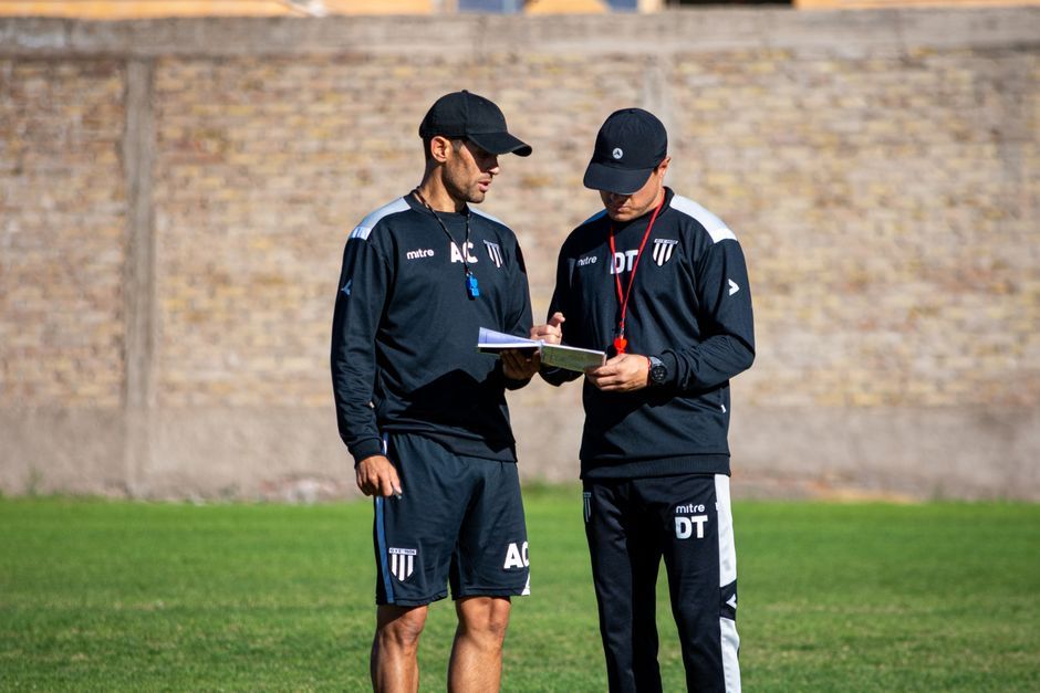 football manager tactical discussion pitch