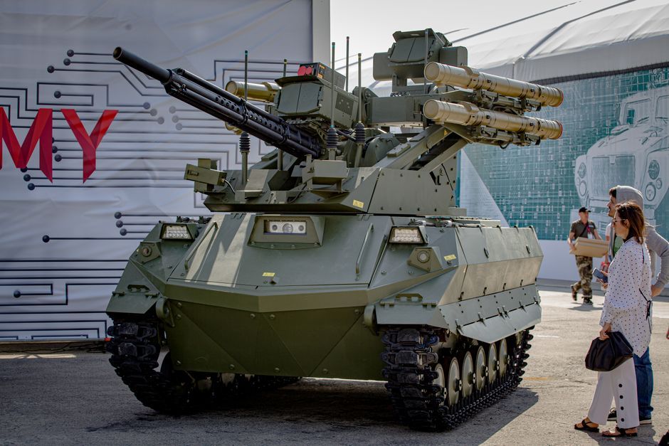 military armored vehicle defense exhibition