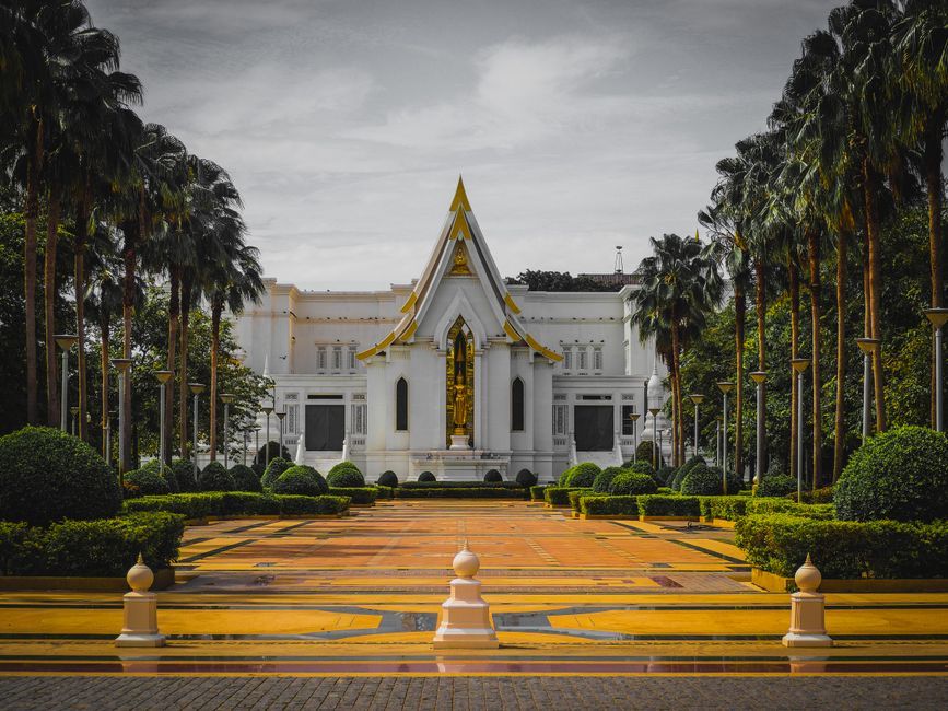 Thai parliament building