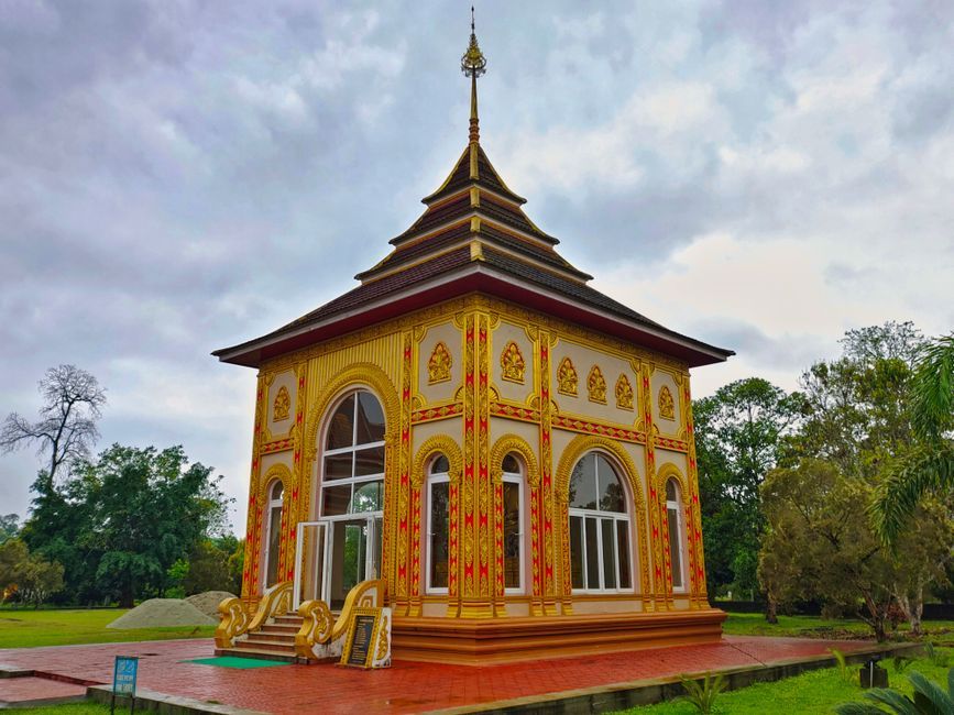 Thailand temple pavilion architecture exterior