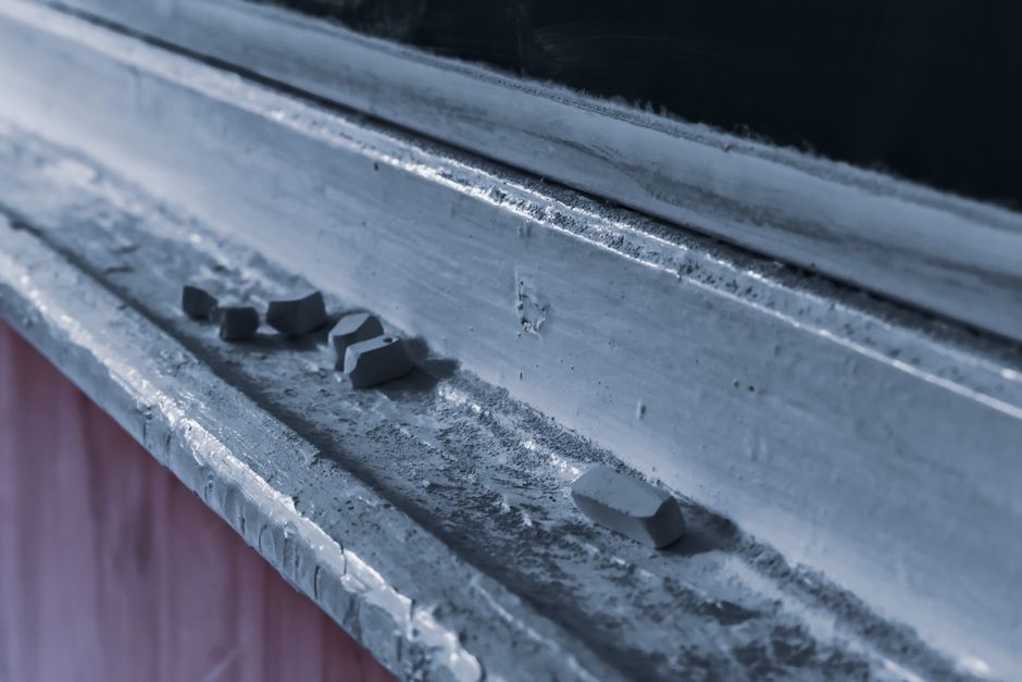 UK school classroom hot weather
