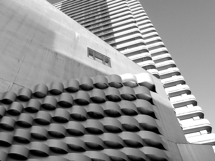 Tokyo modern minimalist contemporary architecture residential building exterior