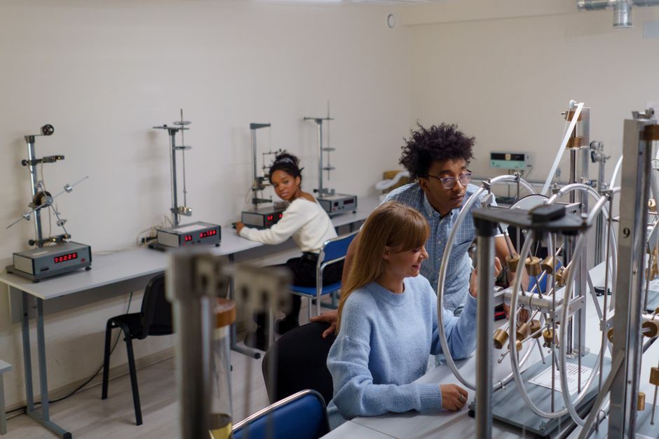 quantum mechanics physics lab equipment research